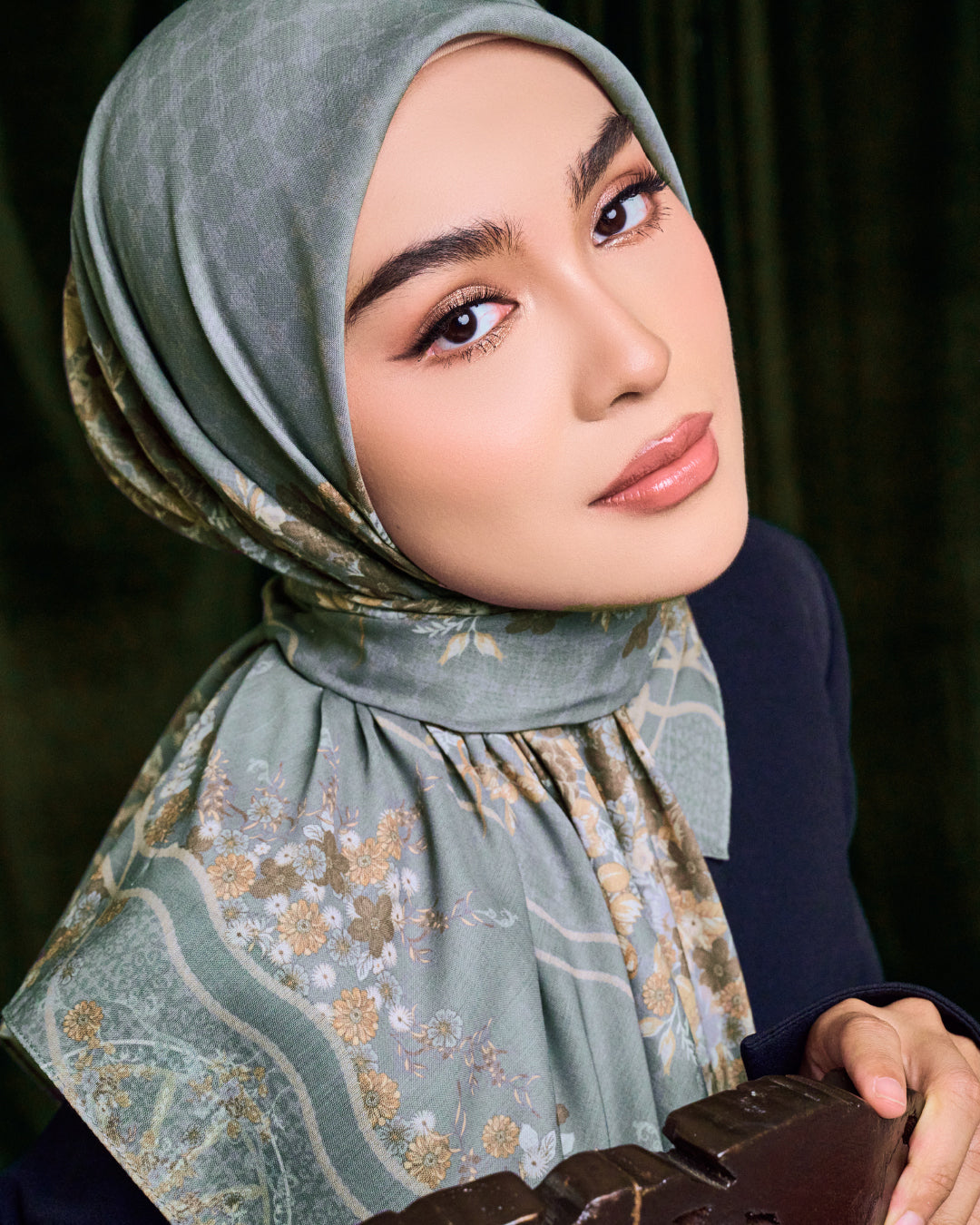 AZ AYASHA SLEET ARONA