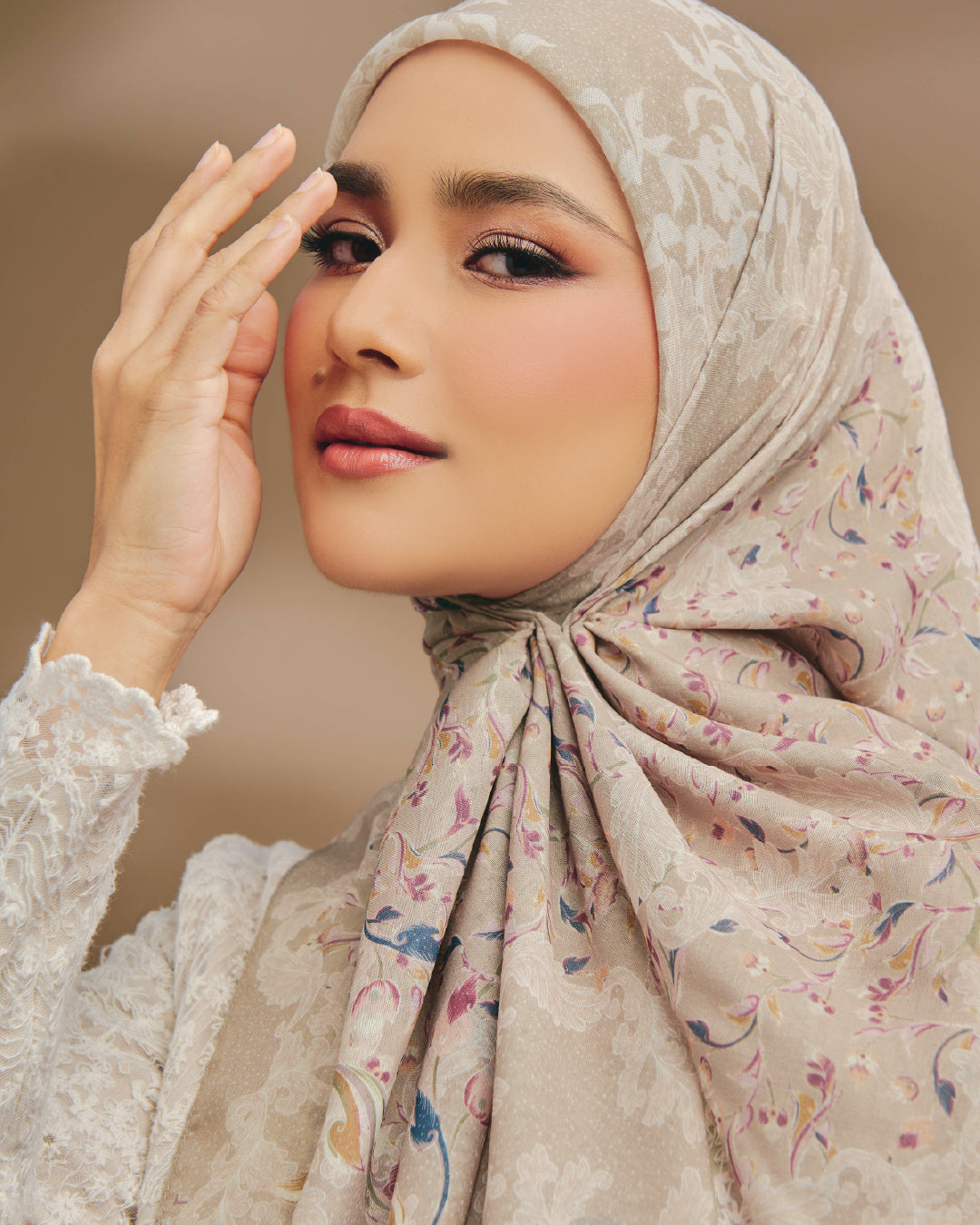 AZ CAMELLIA MOSSY MOTH