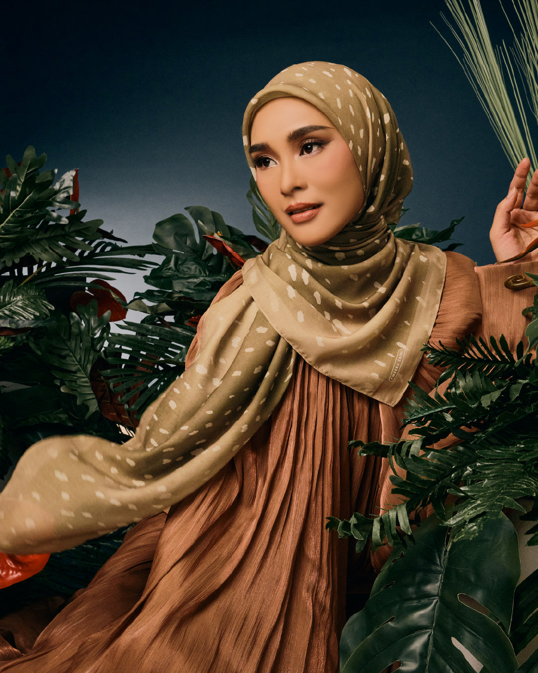 AZ FAUNE PANTHERA PEANUT SQ