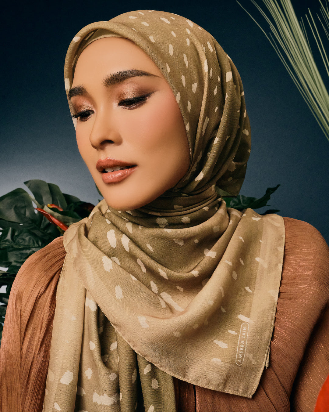 AZ FAUNE PANTHERA PEANUT SQ