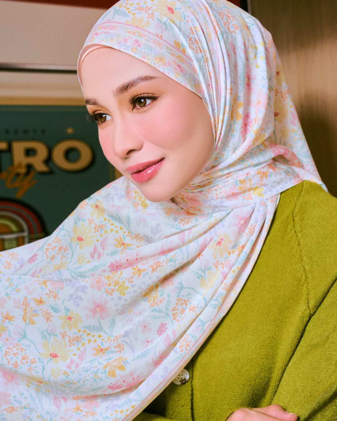 AZ GIRL CRUSH SHAWL LUSTY