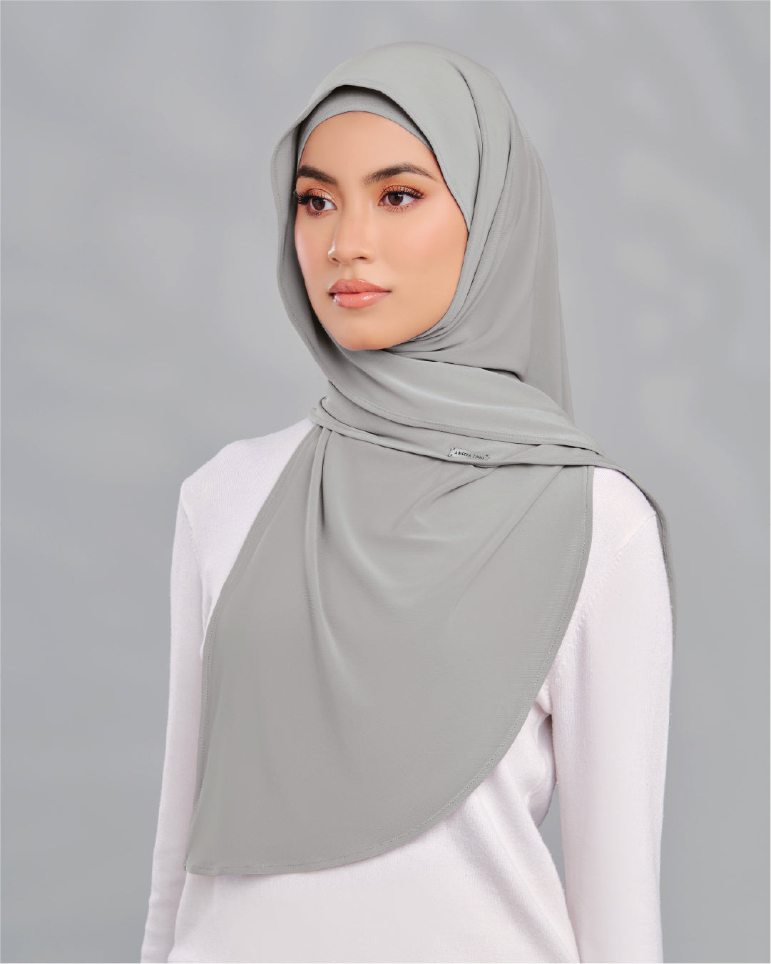 AZ DAMIYA INSTANT ASH GRAY