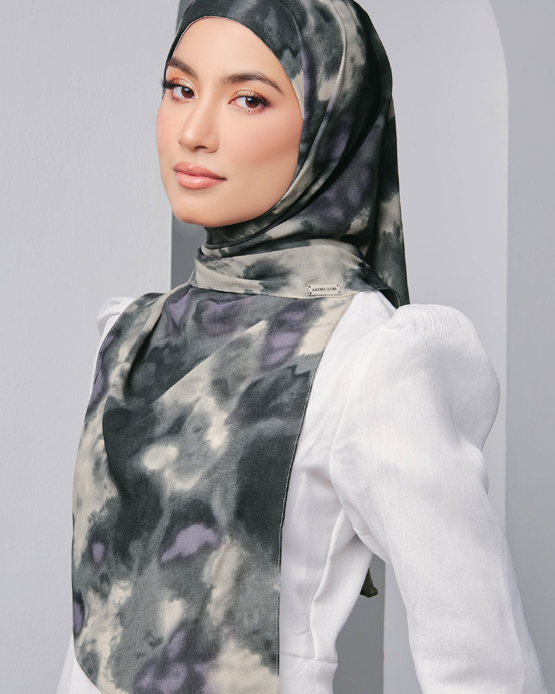 AZ DEJA ELSIE PRINTED INSTANT MOONBEAM STEAM