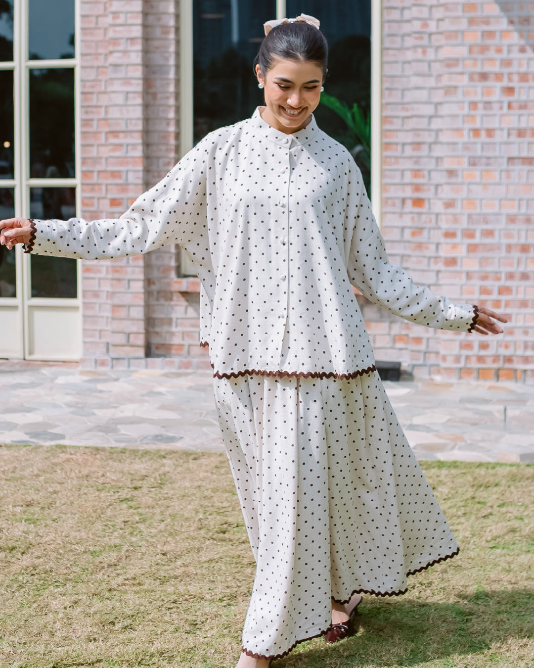 THE CHIC DOTS : CLASSIC SET - TOFFEEBEAN