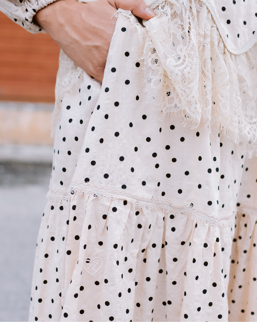 THE CHIC DOTS : CHIC SET - MOONLIT LACE
