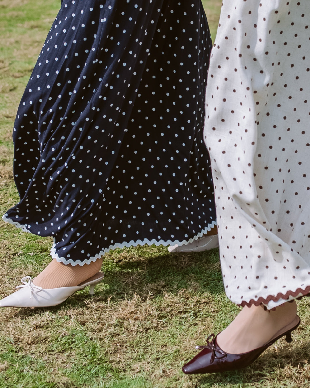 THE CHIC DOTS : CLASSIC SET - BLUEFETTI