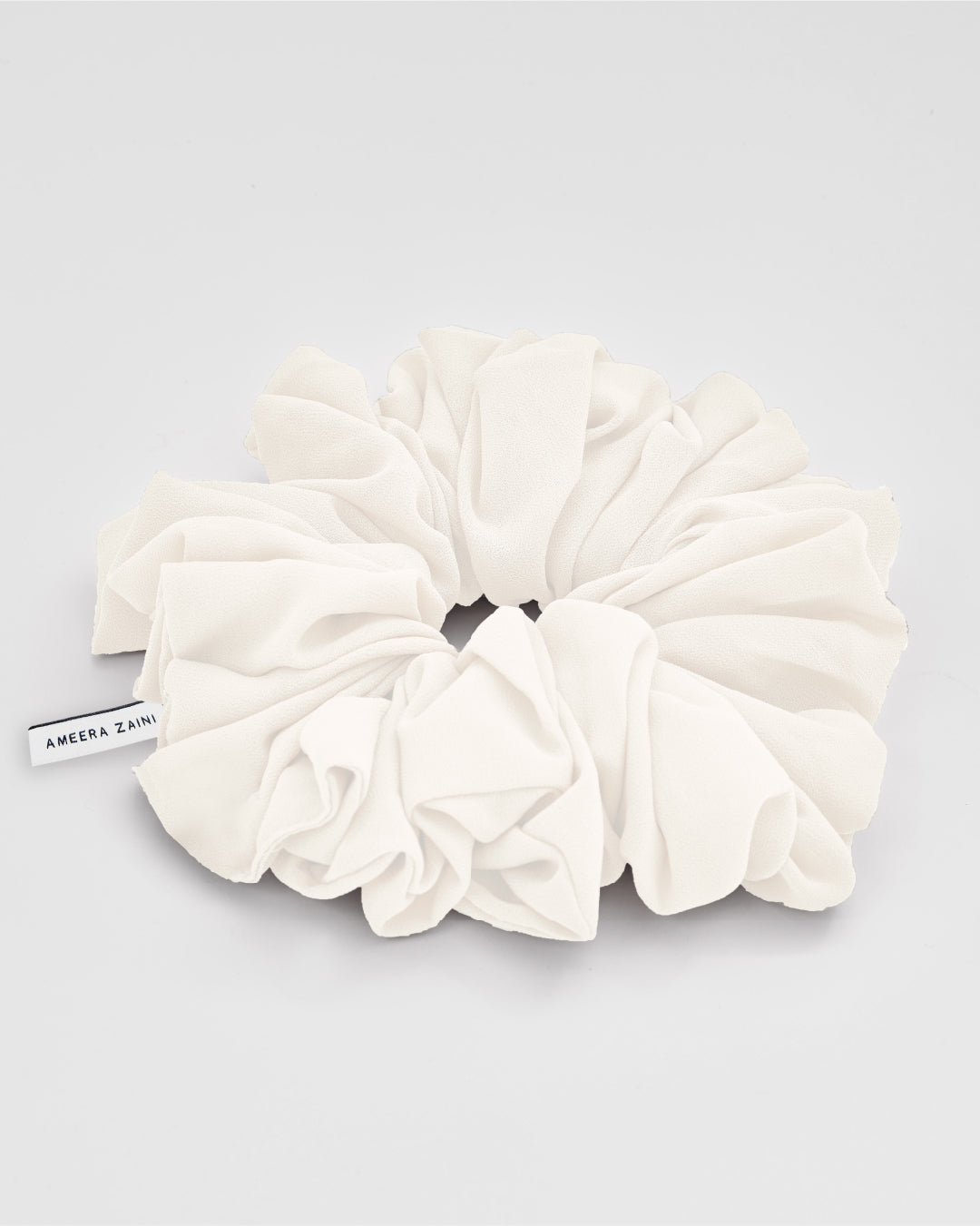 AZ FLUFF OFF WHITE