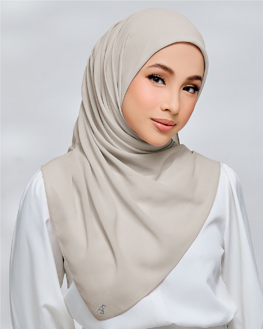 AZ IVY SQUARE 3.0 TAUPE