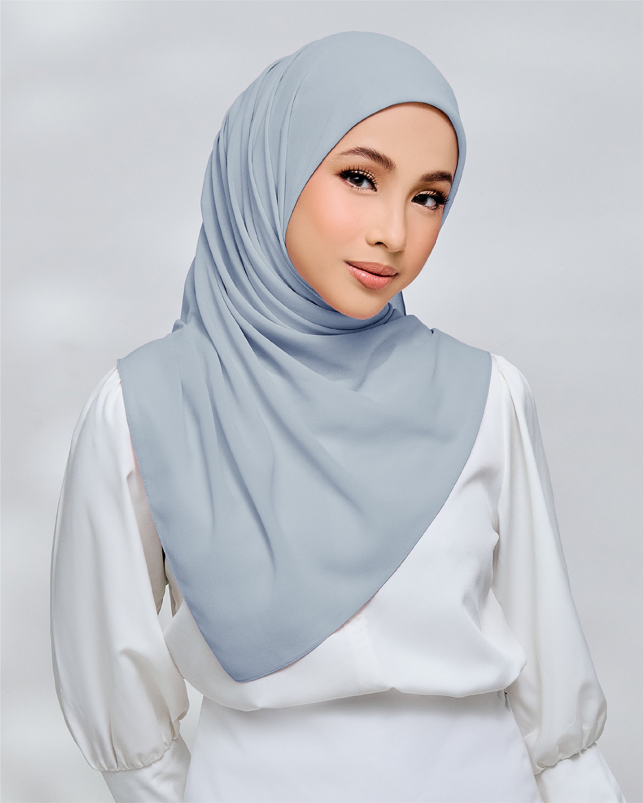 AZ IVY SQUARE NEW BABY BLUE