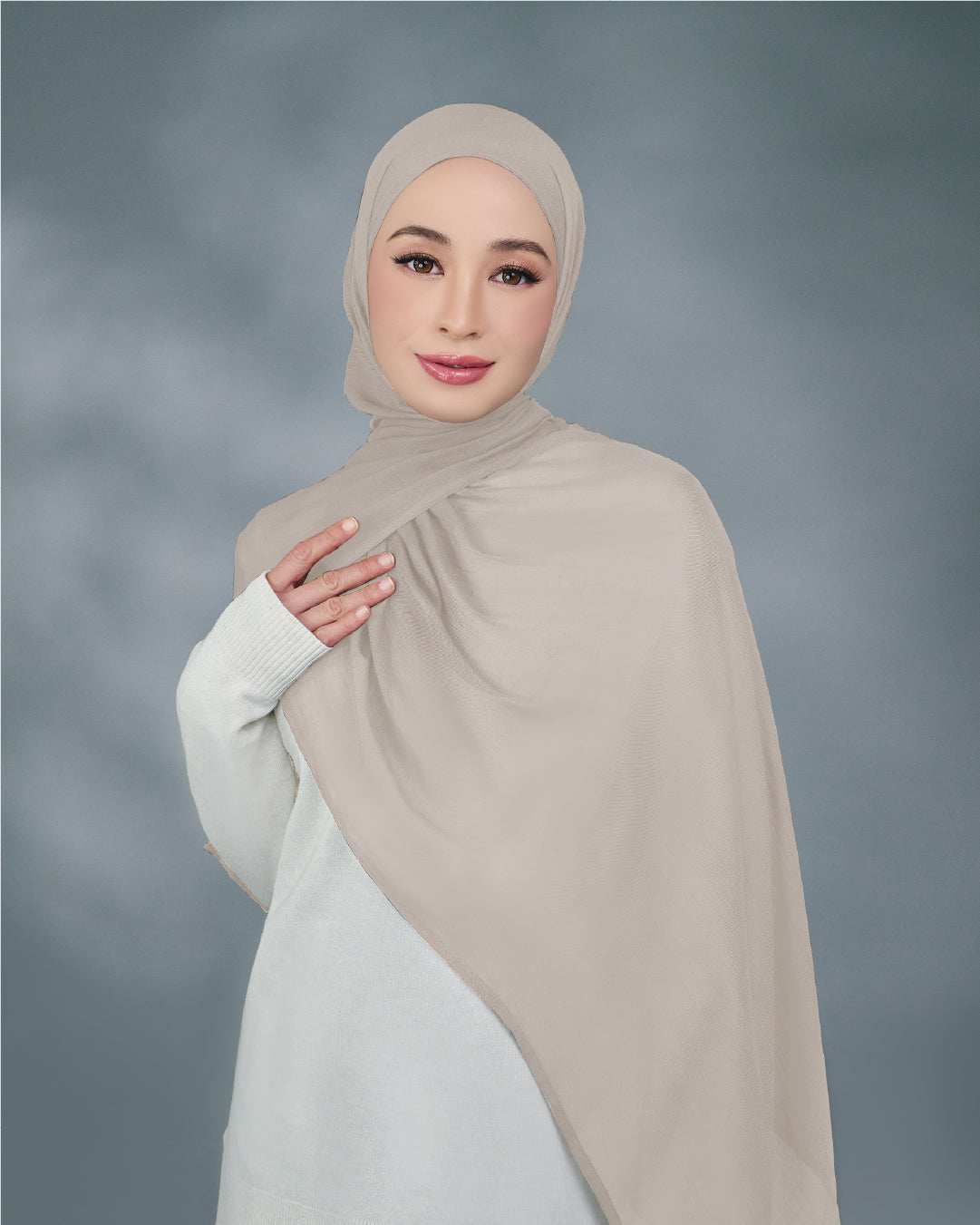 AZ NYNA SHAWL MACADAMIA