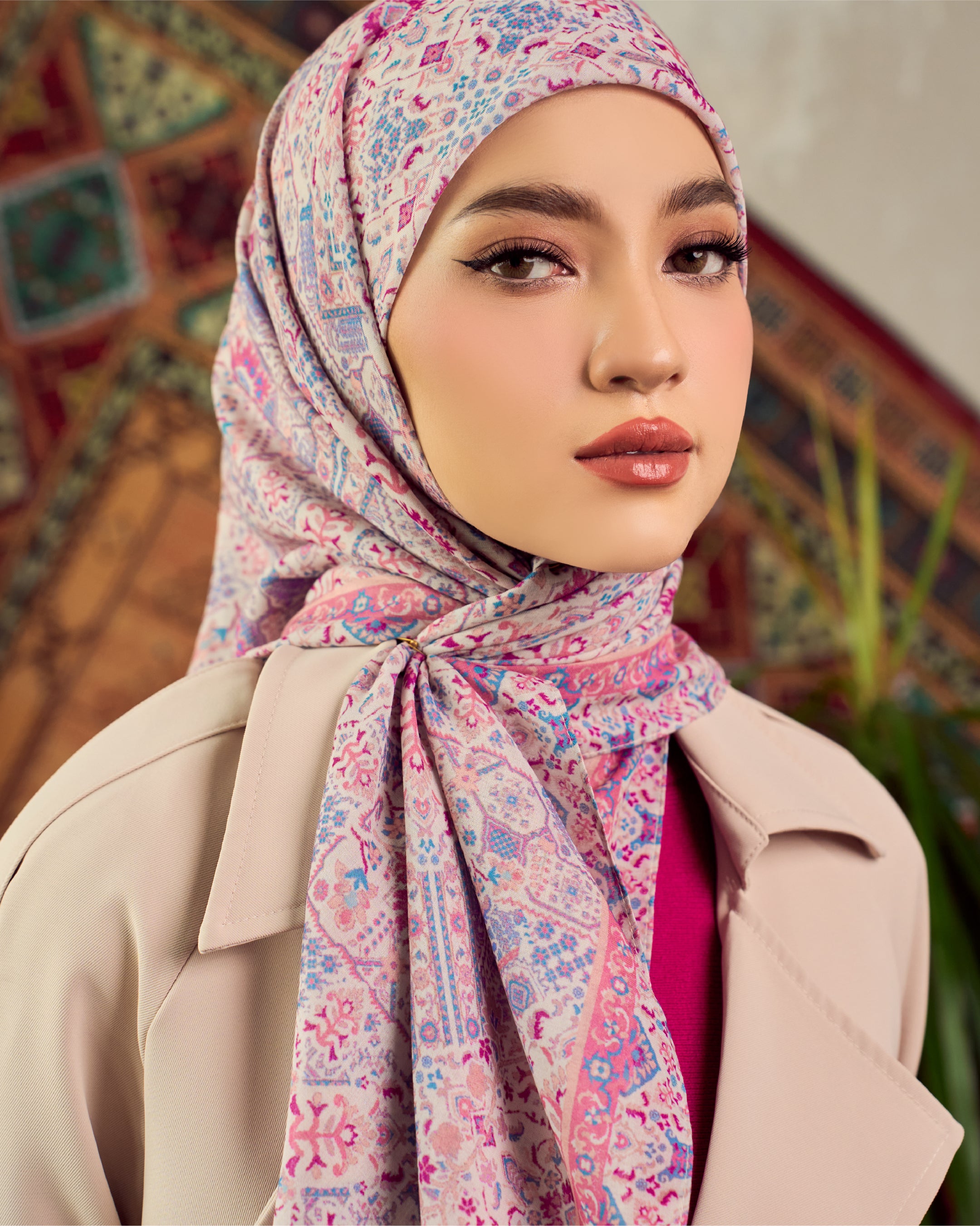 AZ ANAHITA THALIA CANDY