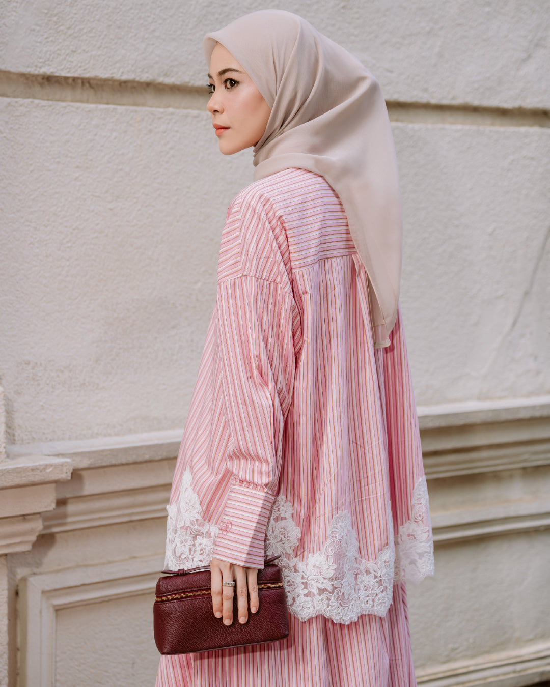 THE APRIL STRIPE SET CLASSIC PINK
