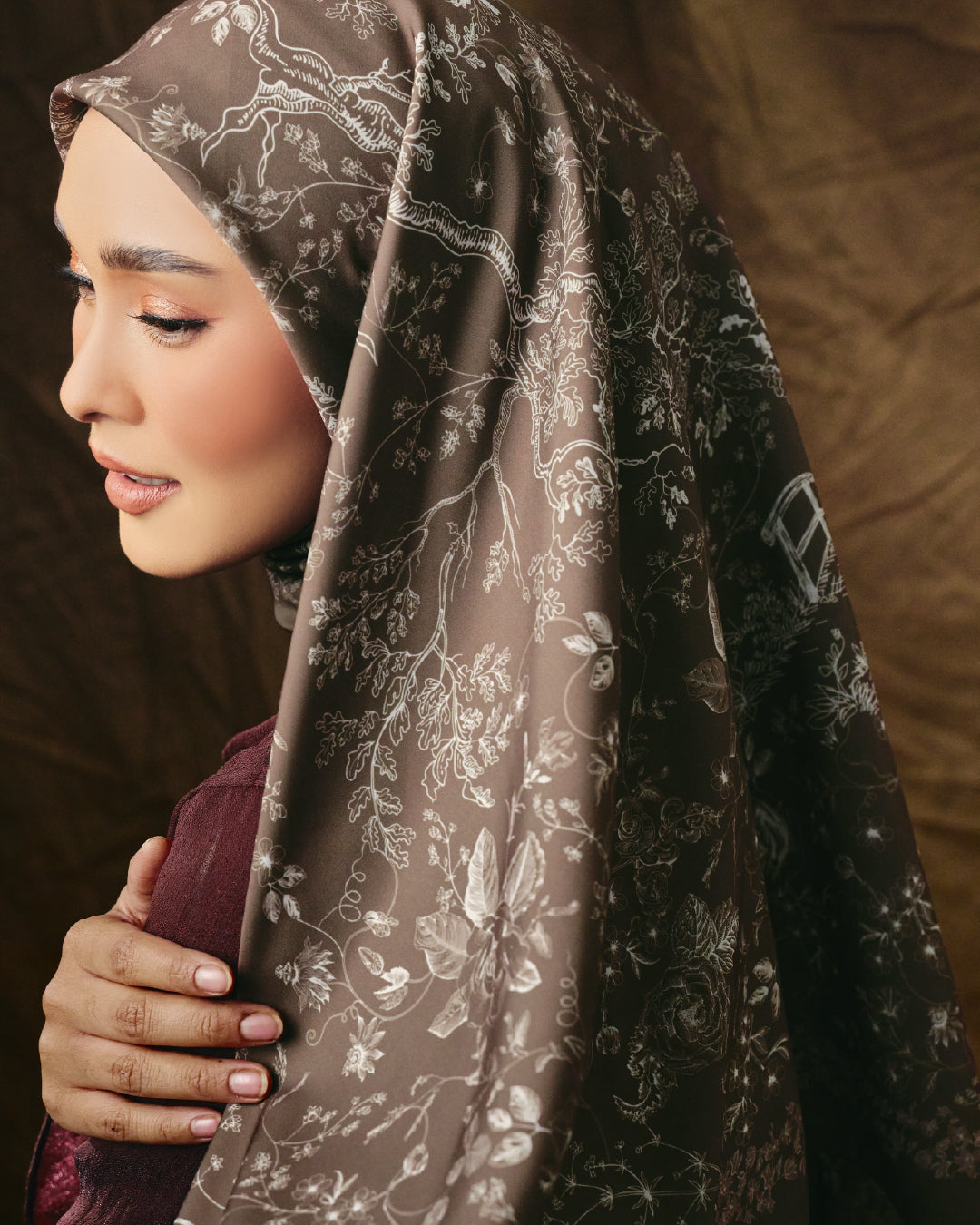 AZ WHIMSY GARDEN CLOVER WOOD