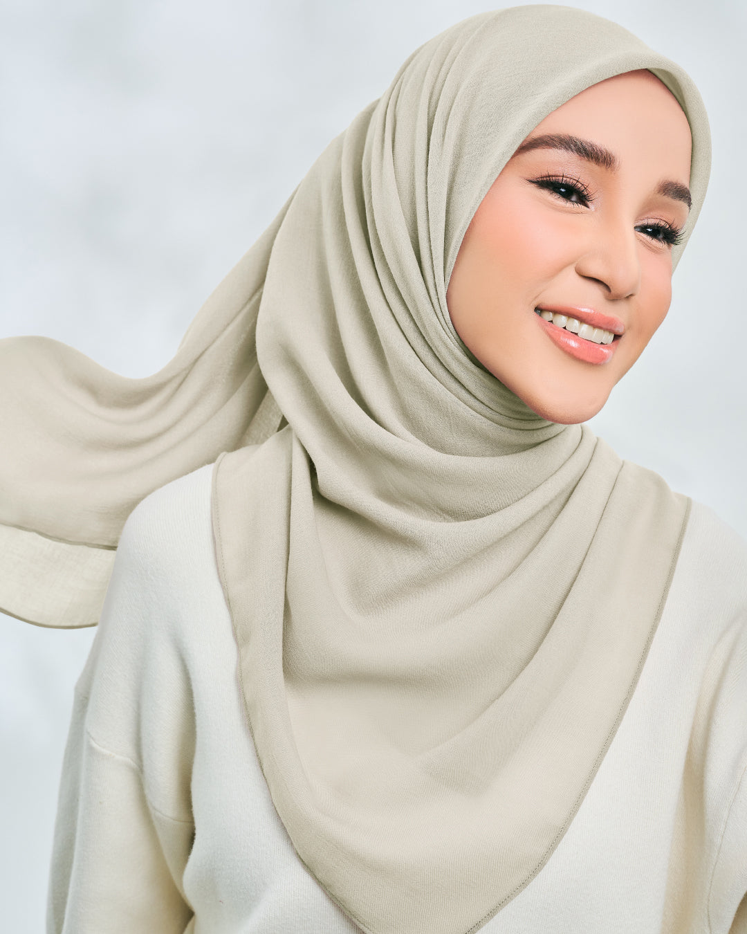 AZ NEUF SQUARE BEIGE