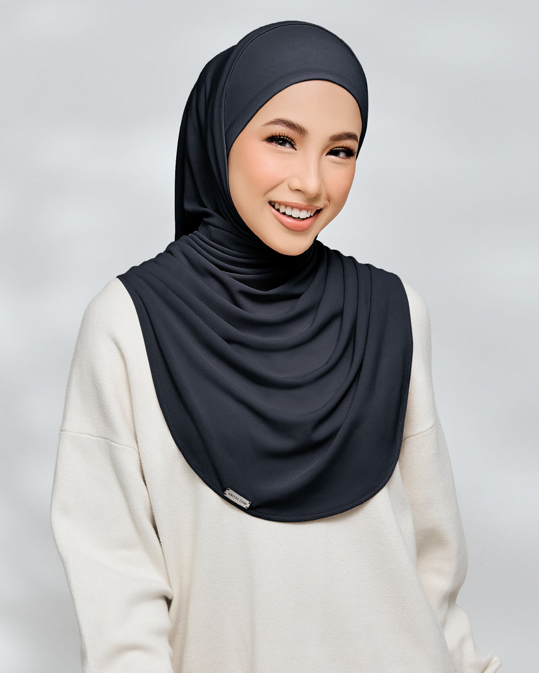 AZ KELLY TWIST INSTANT MIDNIGHT BLUE