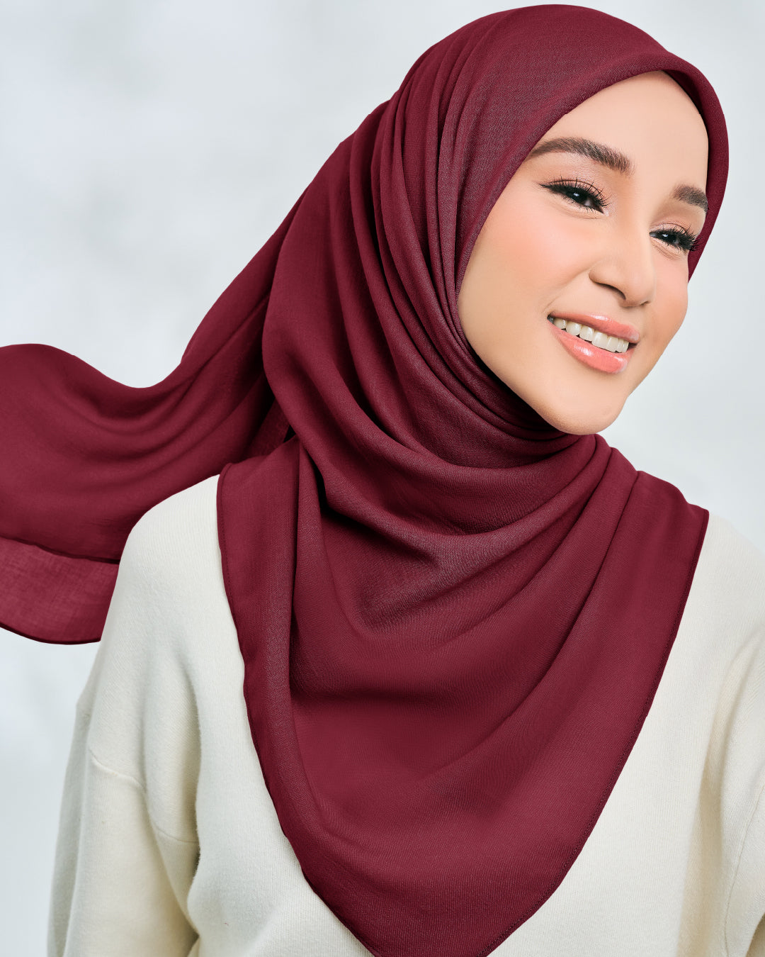 AZ NEUF SQUARE SCARLET