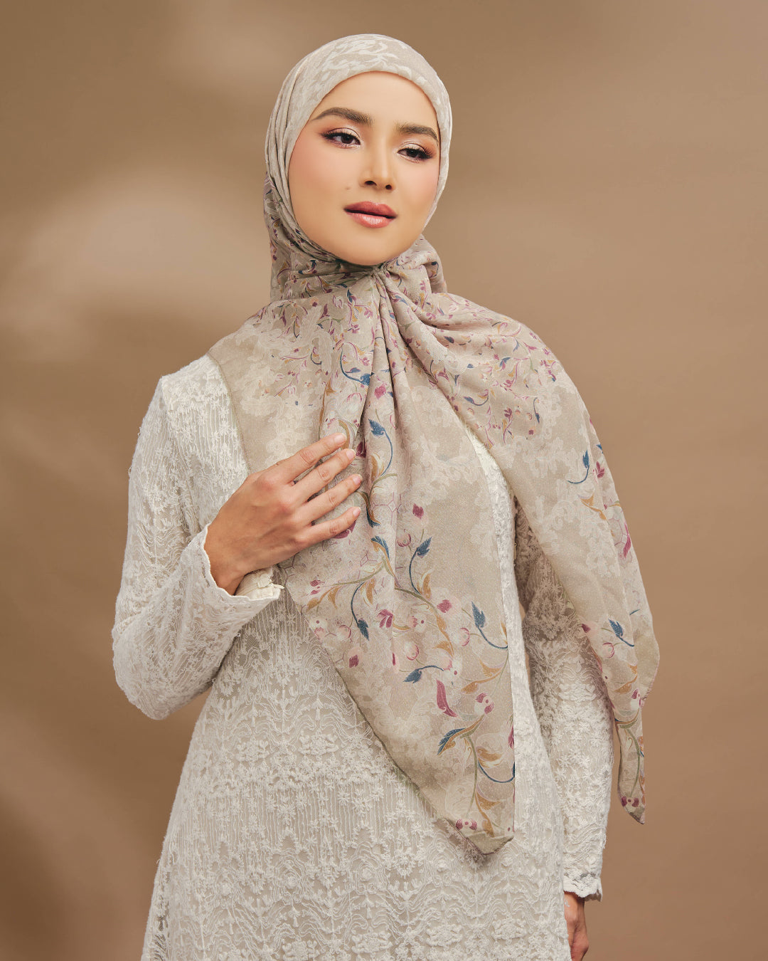 AZ CAMELLIA MOSSY MOTH