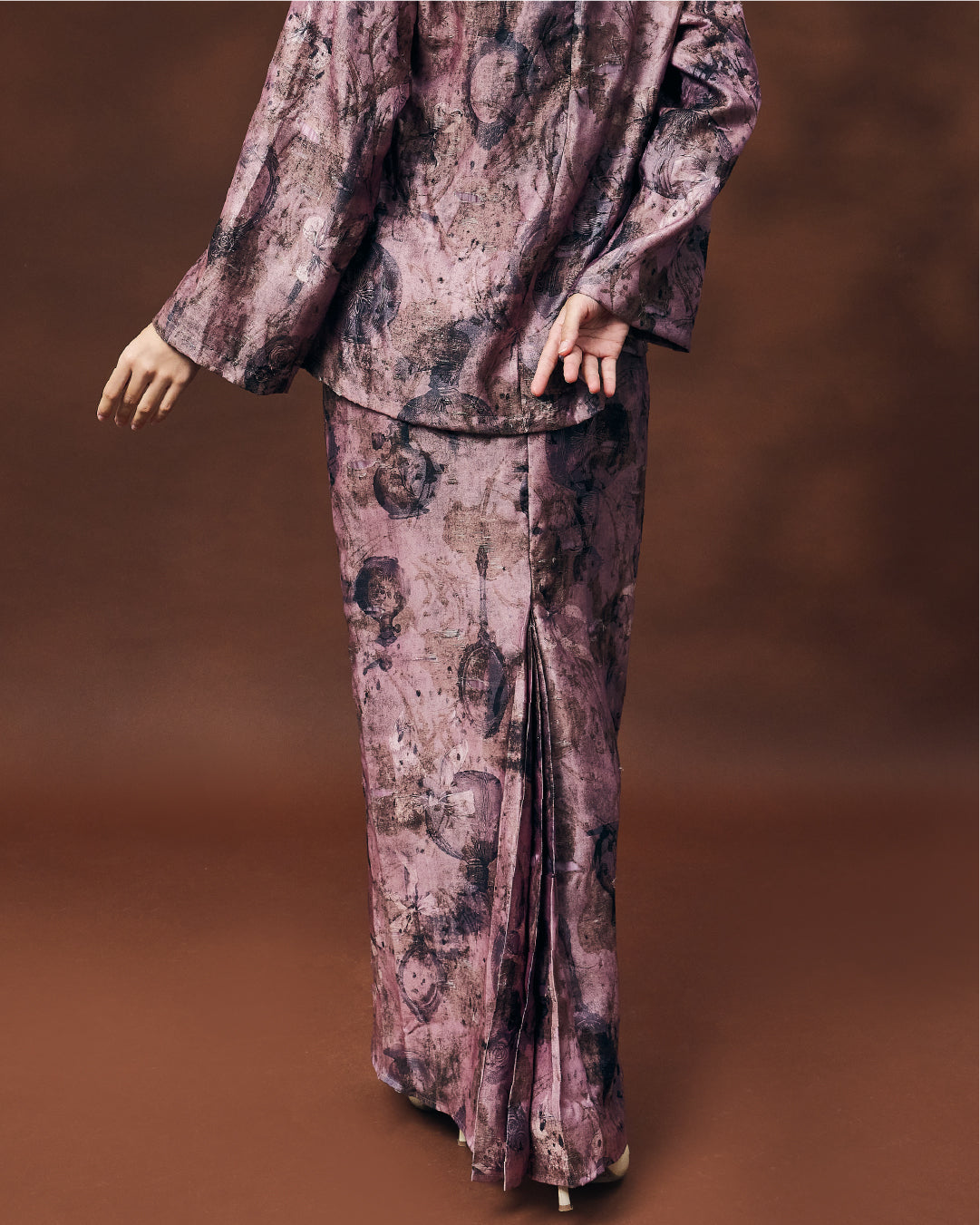 PART II: IRAMA - RANIA KURUNG MAUVE [IN-STORE ONLY]