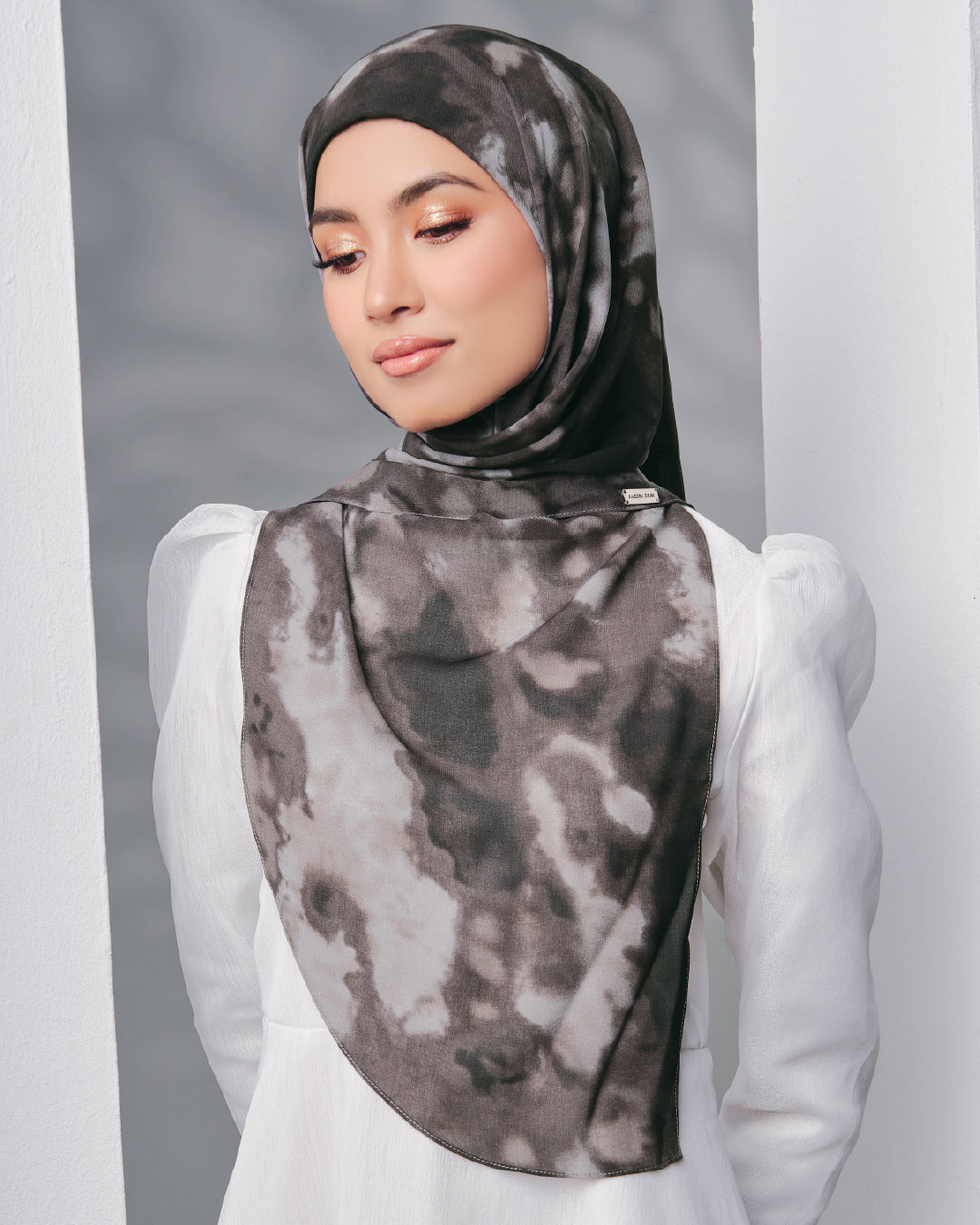 AZ DEJA ELSIE PRINTED INSTANT ATHENA MATTE