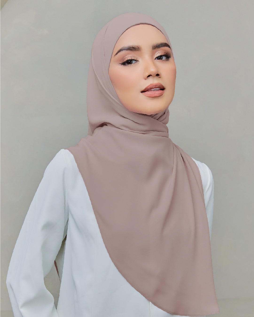AZ DEJA INSTANT BROWN ROSE