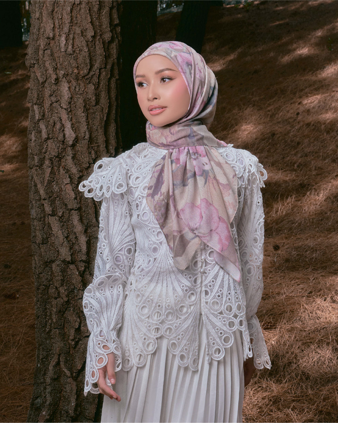 AZ ELORA AVERY TAUPE