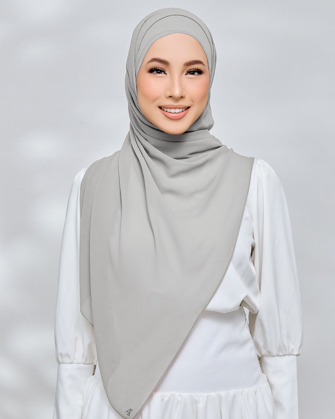 AZ IVY SHAWL GULL GREY