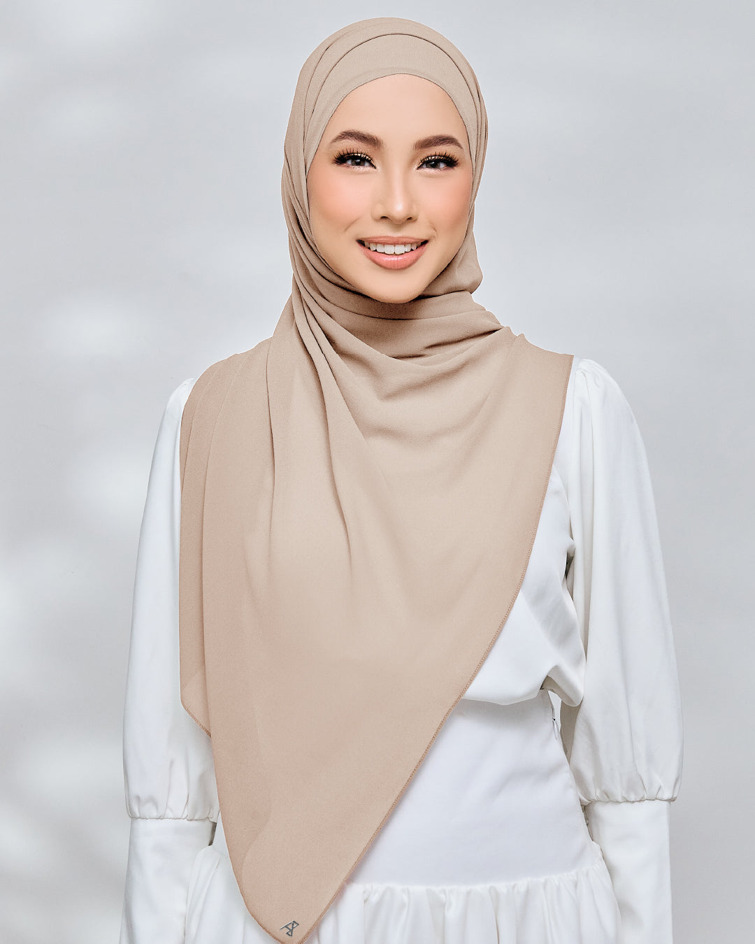 AZ IVY SHAWL SAND TAN