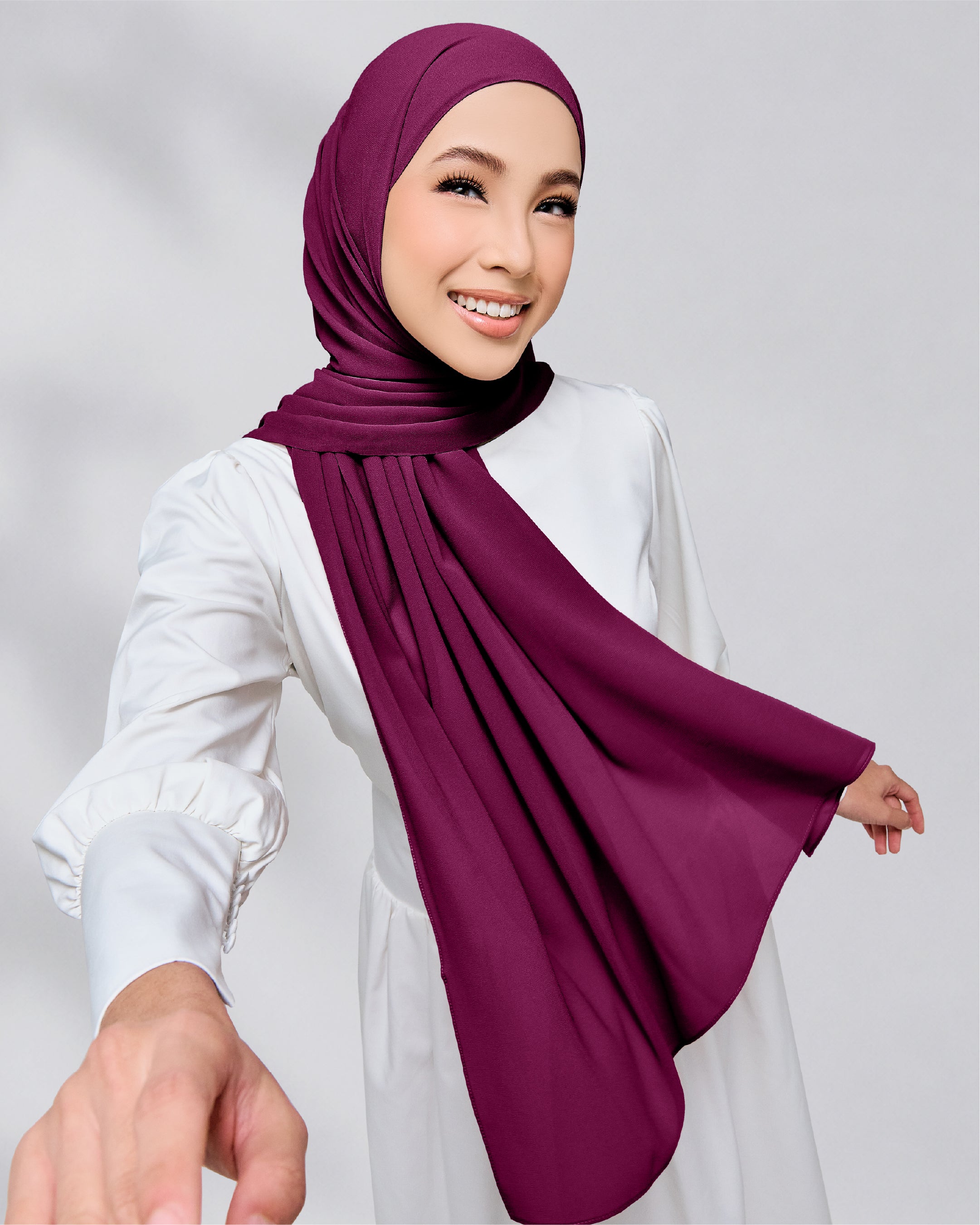 AZ IVY SHAWL NEW MAGENTA