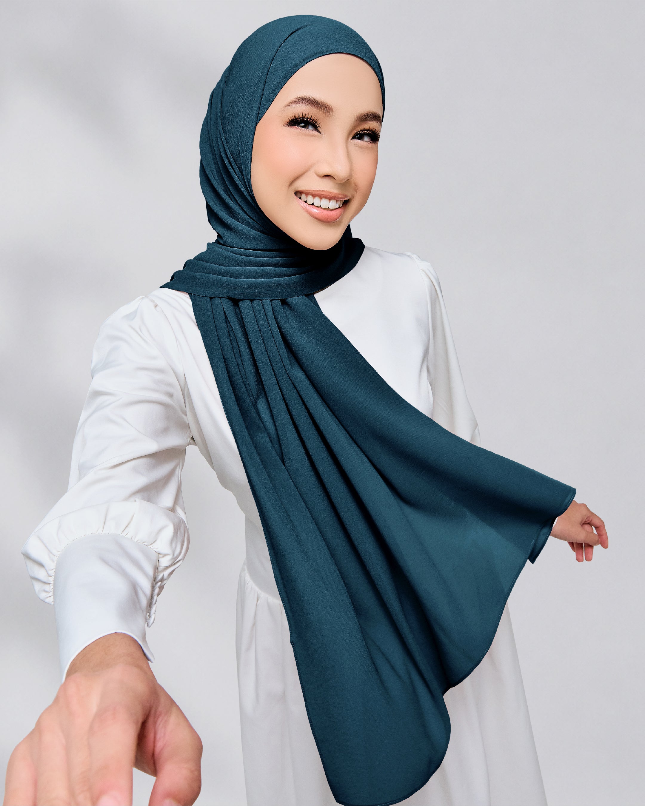AZ IVY SHAWL NEW TEAL BLUE