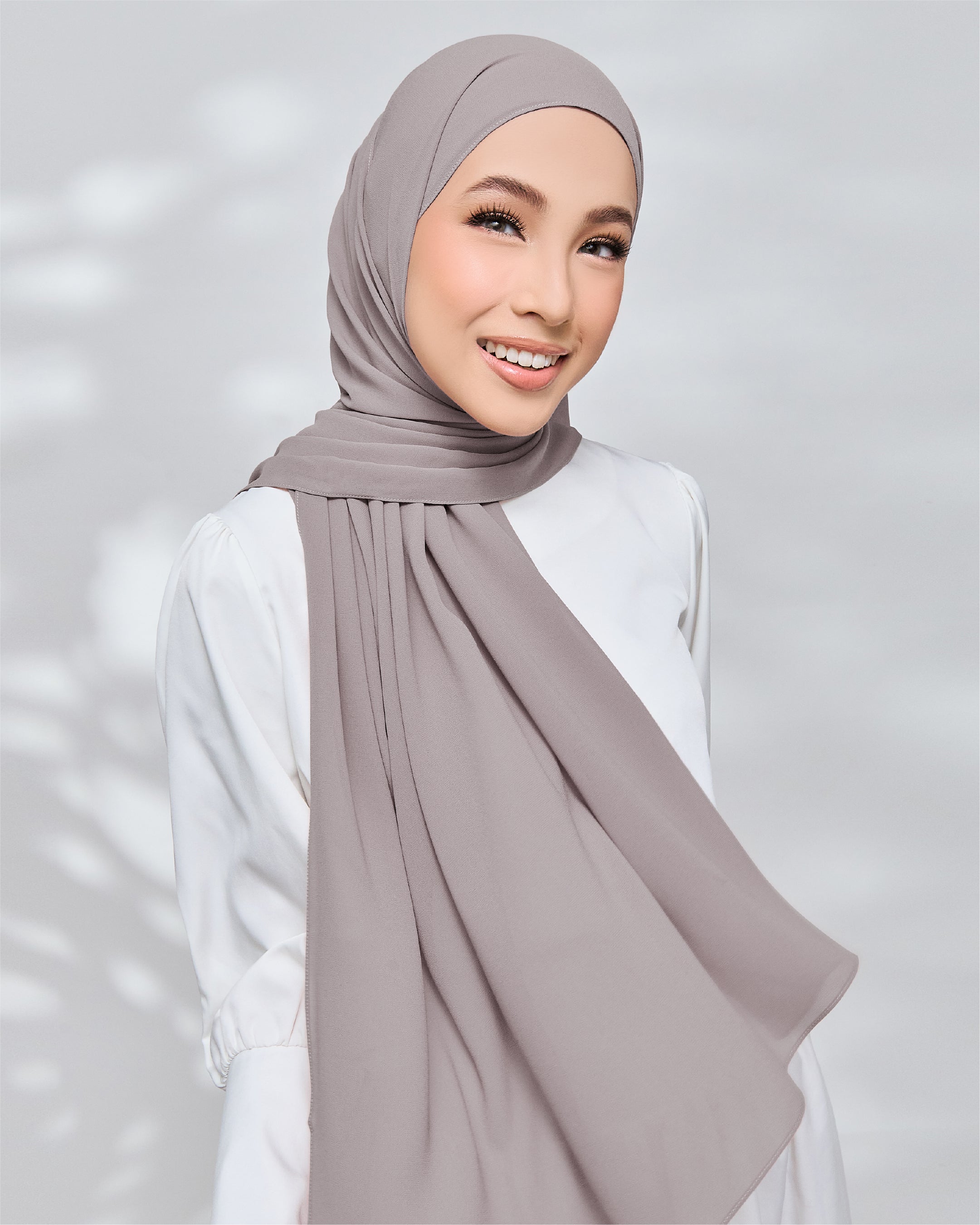AZ IVY SHAWL NEW WARM TAUPE