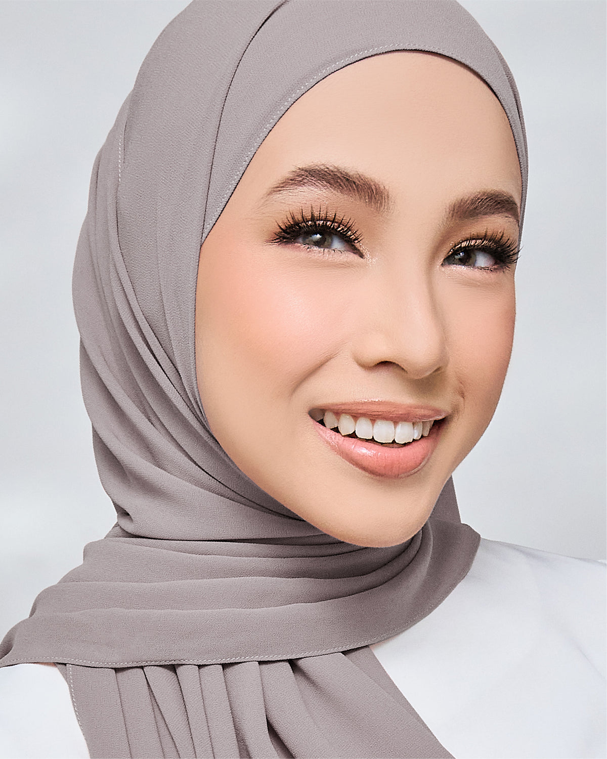 AZ IVY SHAWL NEW WARM TAUPE