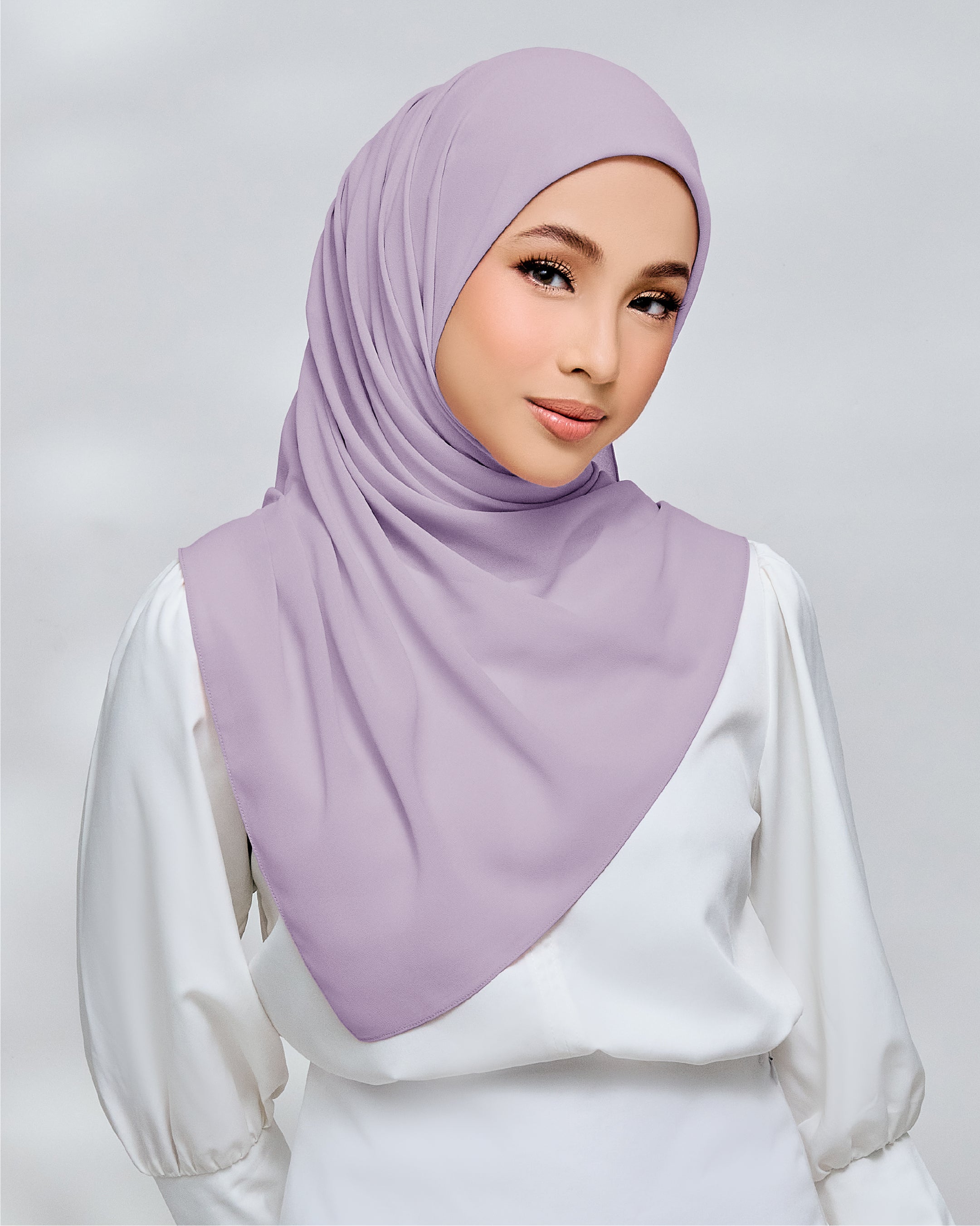 AZ IVY SQUARE NEW LILAC ASH