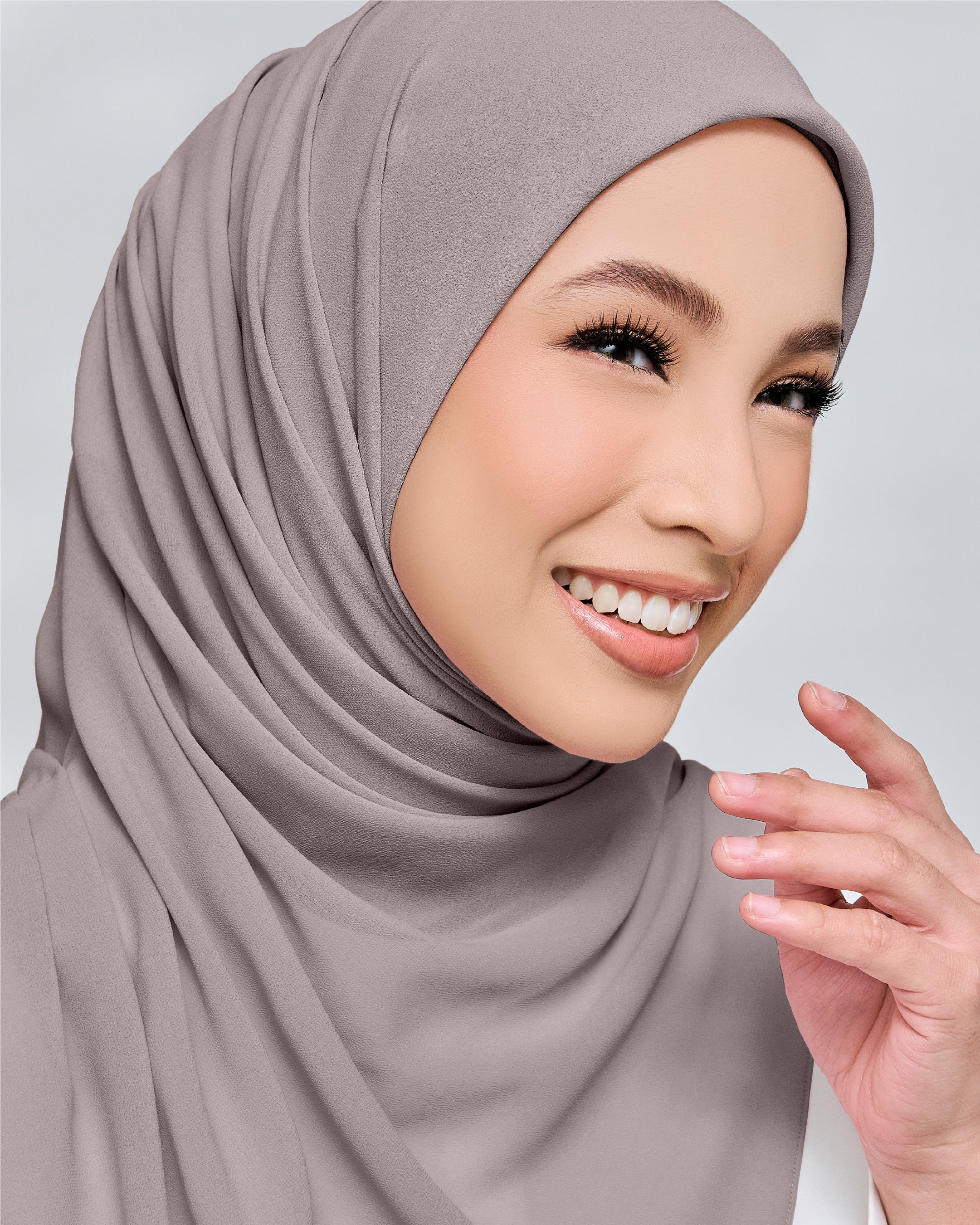 AZ IVY SQUARE NEW WARM TAUPE