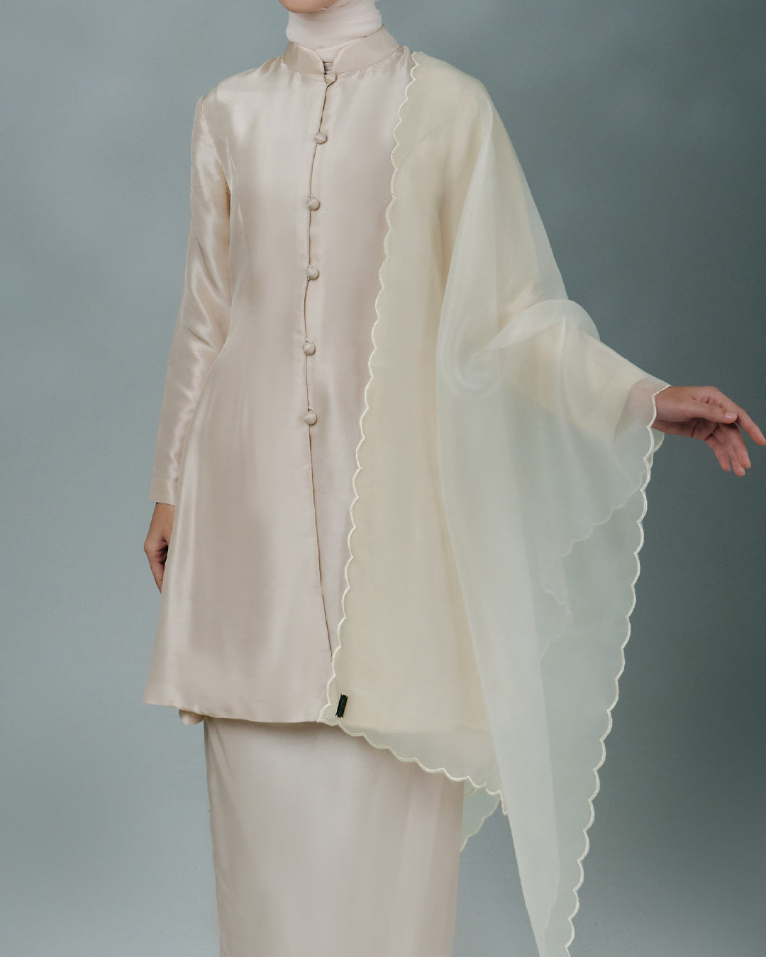 AZ MELATI ORGANZA SHAWL IVORY