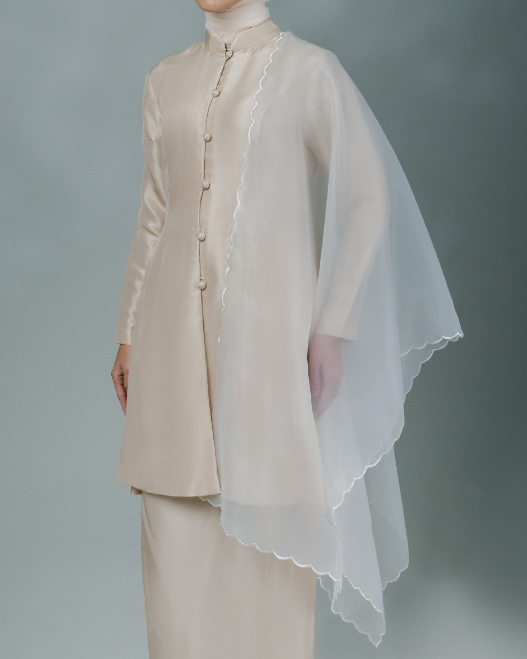 AZ MELATI ORGANZA SHAWL OFF WHITE