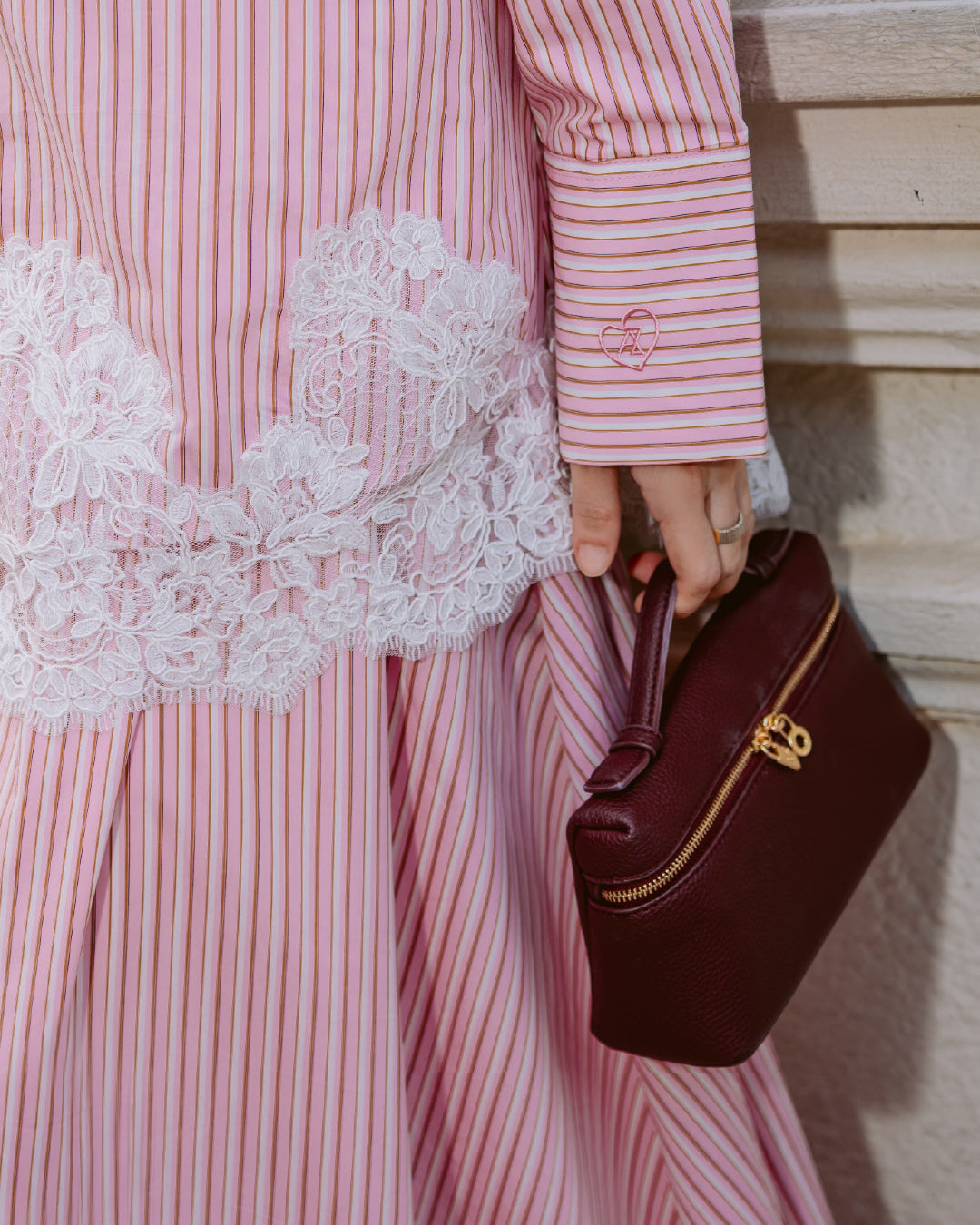 THE APRIL STRIPE SET CLASSIC PINK