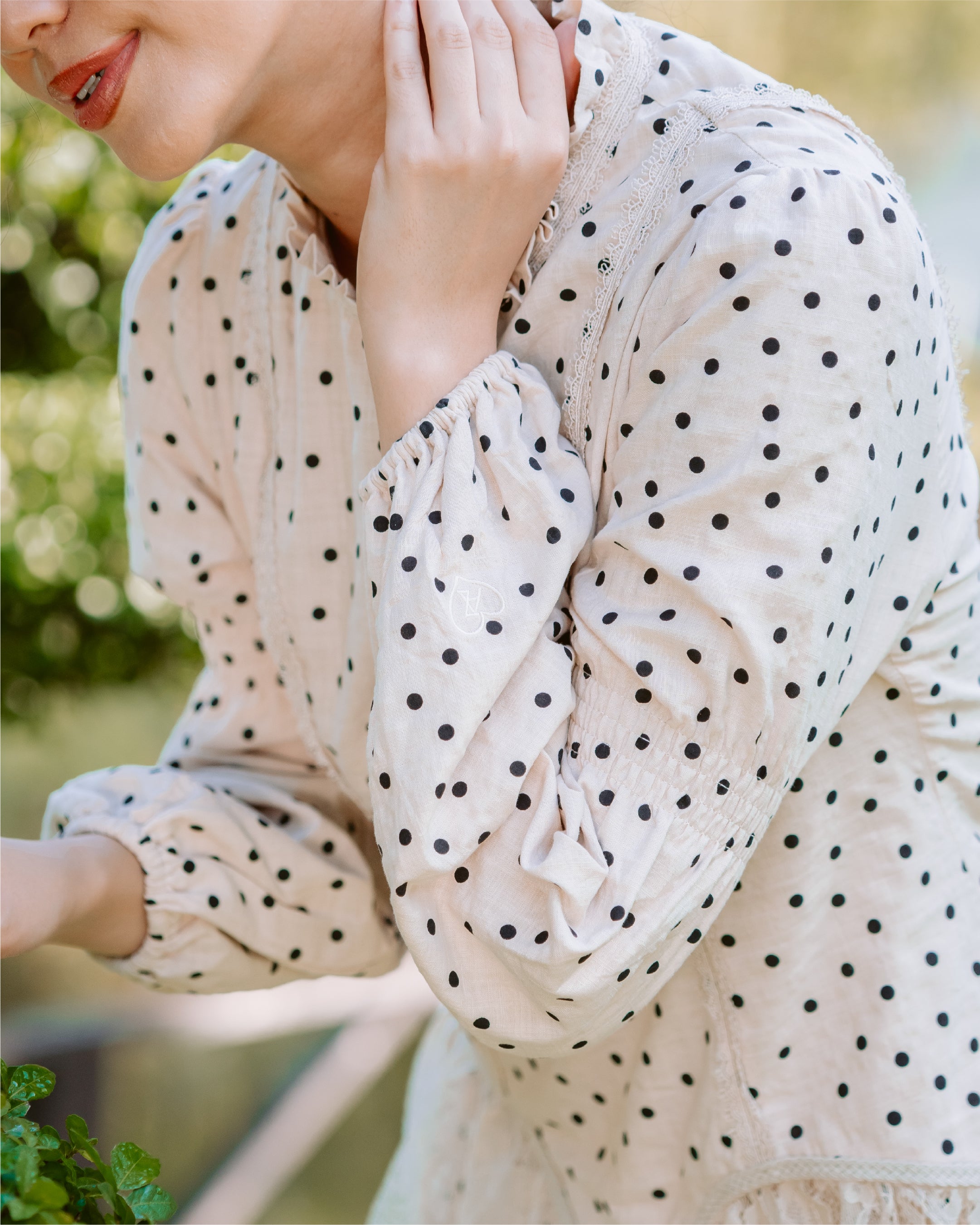 THE CHIC DOTS : CHIC SET - MOONLIT LACE