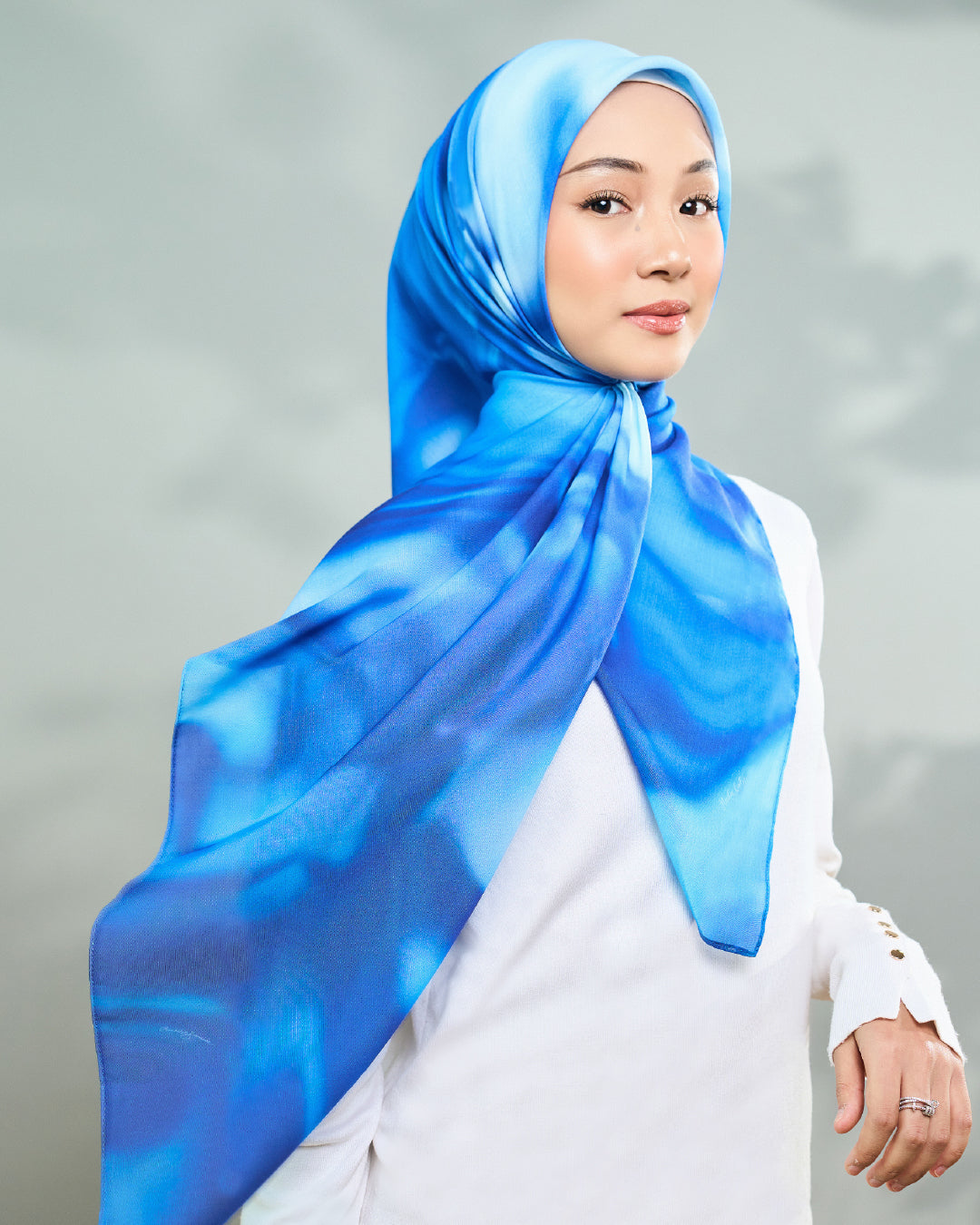 AZ FLUIDITY AQUA WOW
