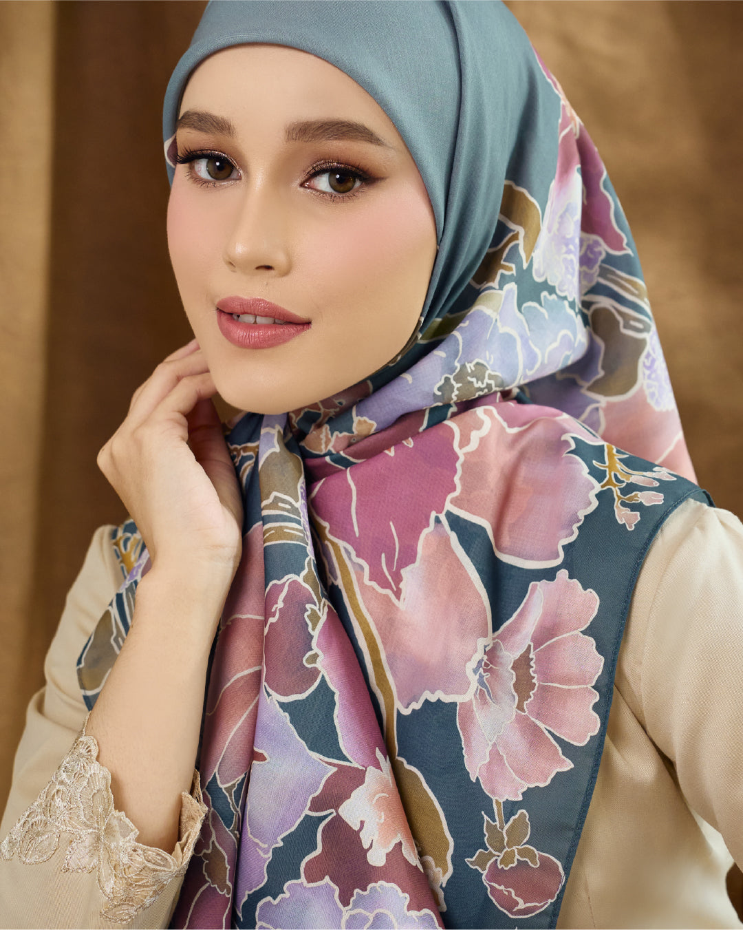 AZ KESUMA VINING TEAL