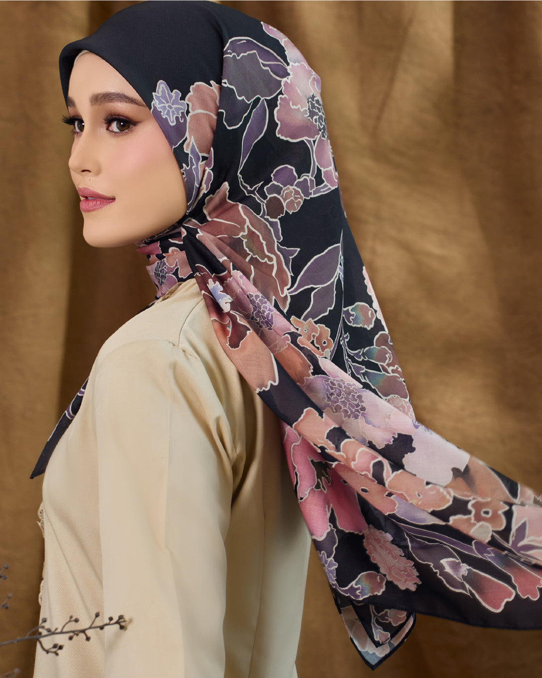 AZ KESUMA SANDY BLACK