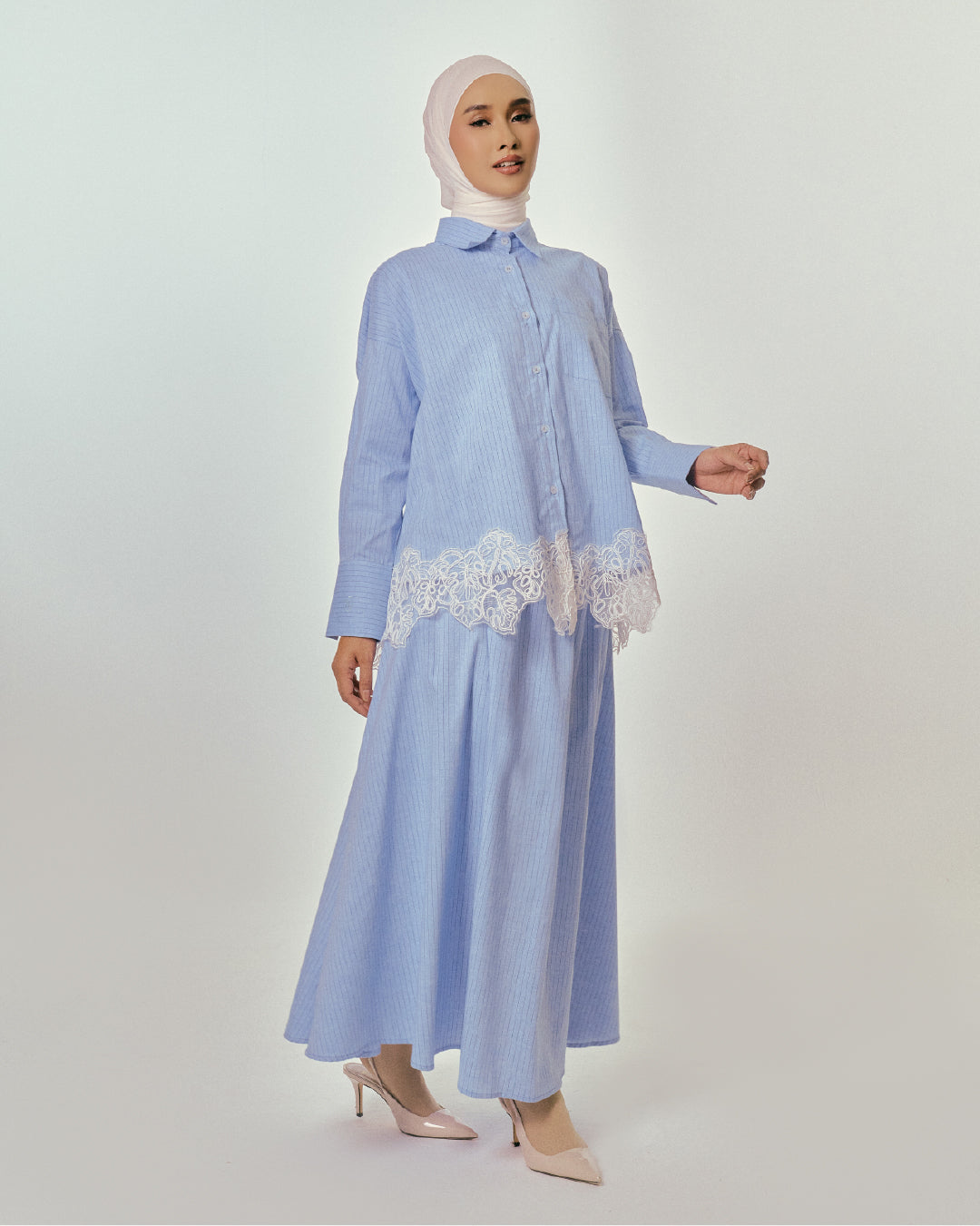 THE APRIL STRIPE SET WHISPER BLUE