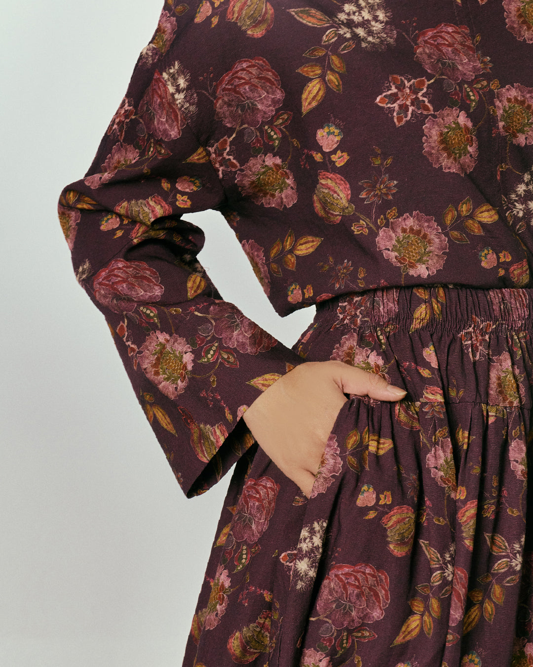THE MAY FLEUR SET MAHOGANY