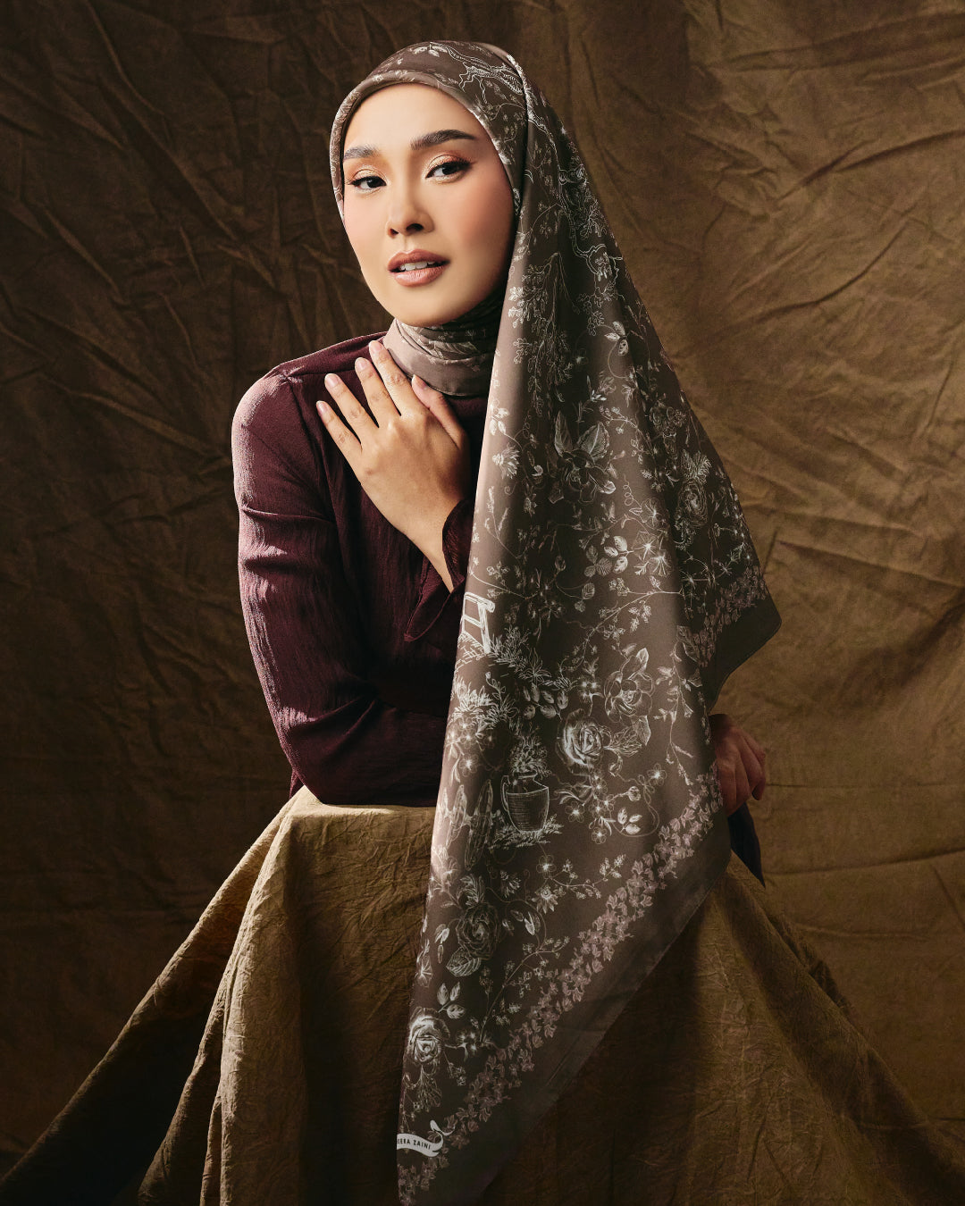 AZ WHIMSY GARDEN CLOVER WOOD