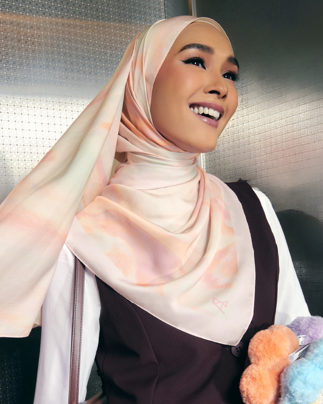 AZ AURELIA SHAWL LYRA