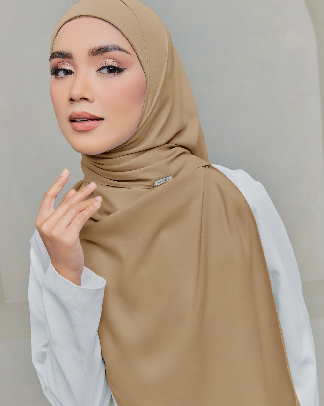 AZ DEJA INSTANT GOLDEN BROWN