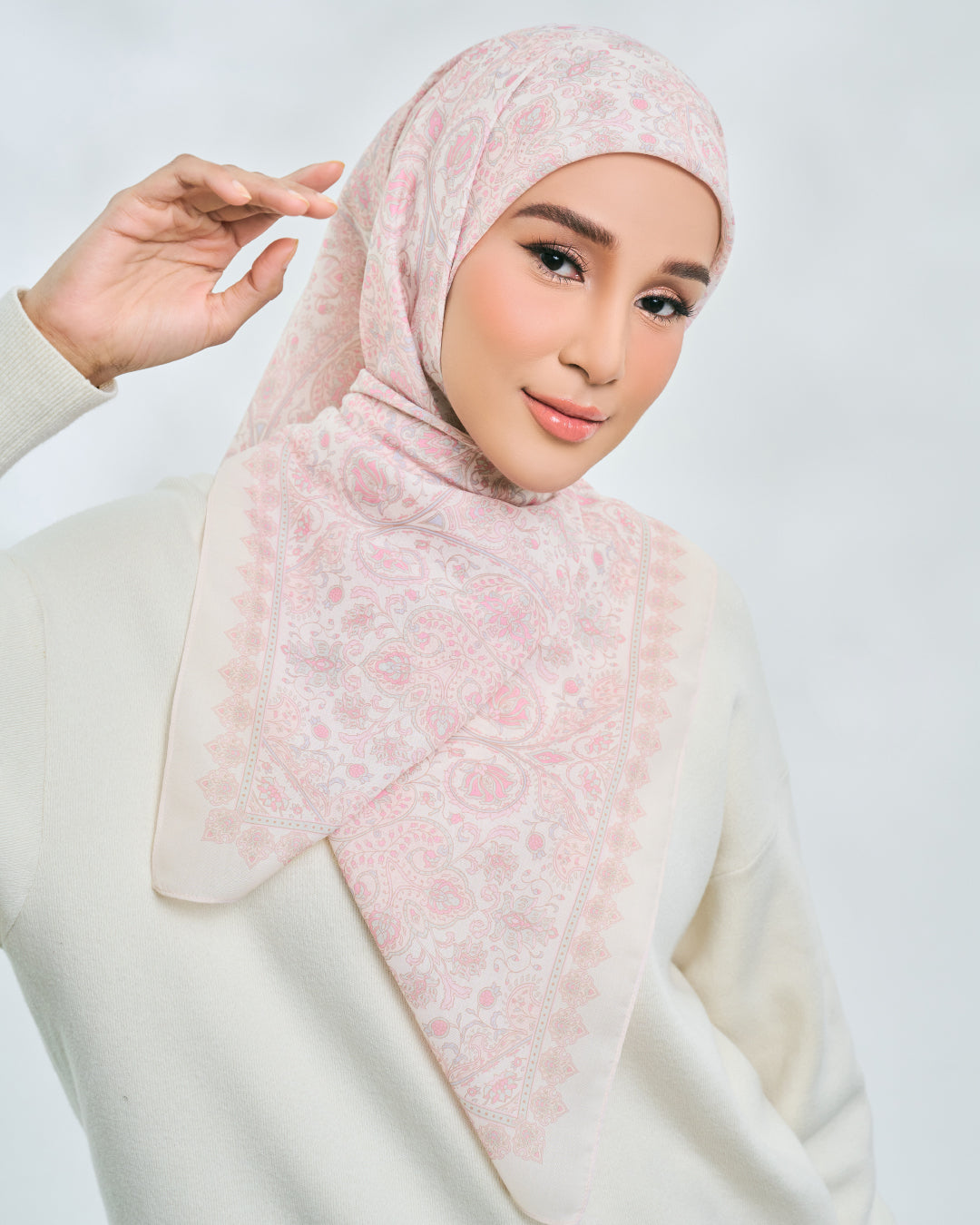 AZ IMANI LILLIAN CREPE