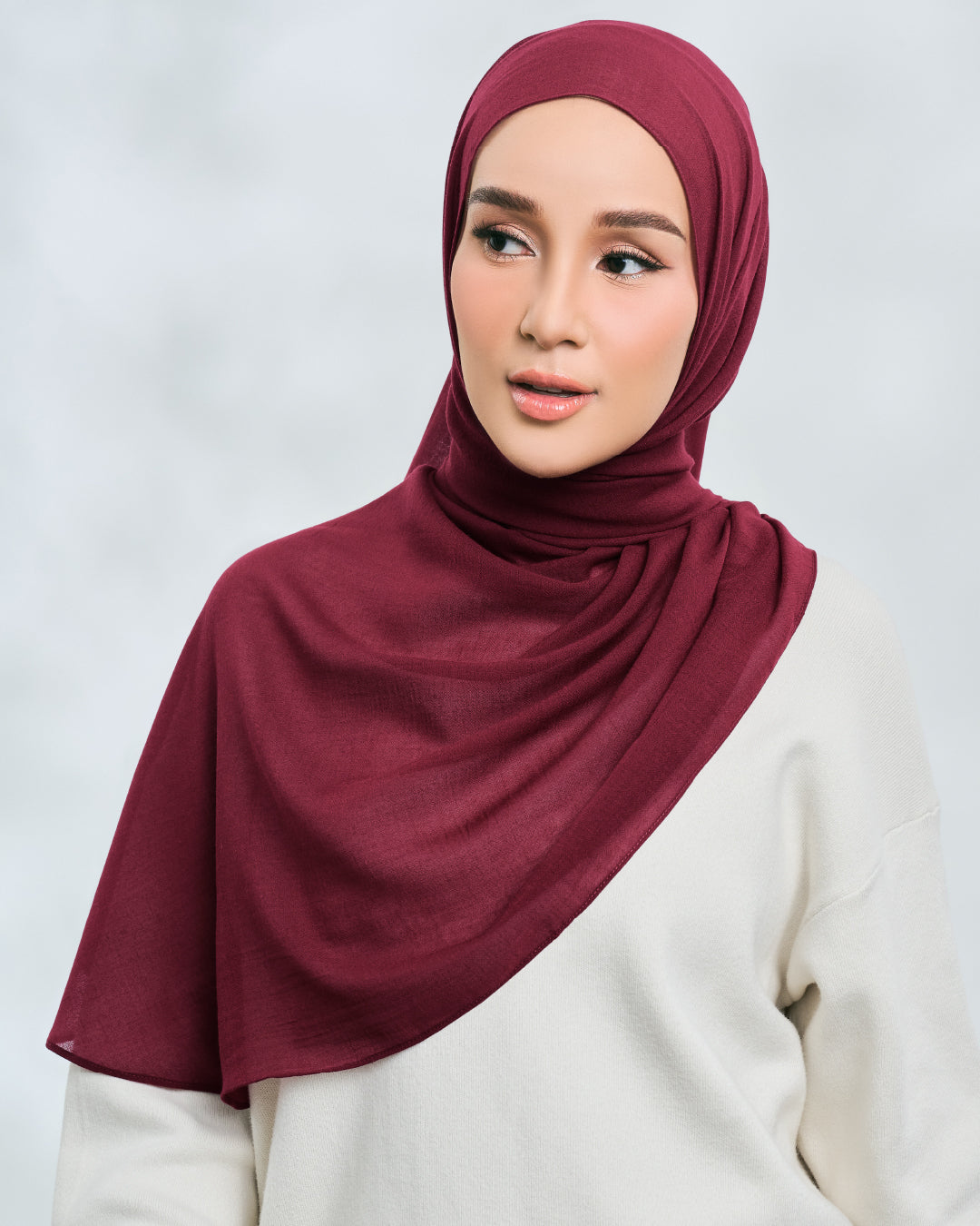 AZ NEUF SHAWL SCARLET