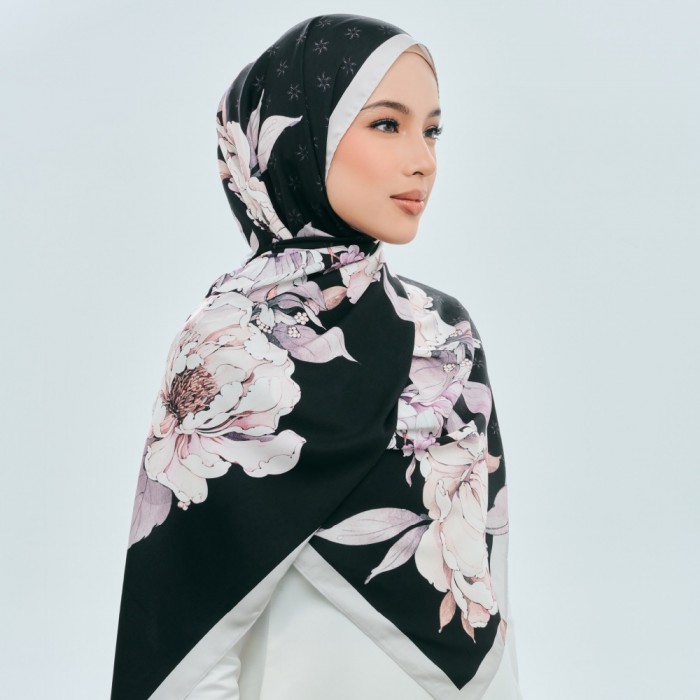 AZ ASHA SHAWL BLUSHING BLACK